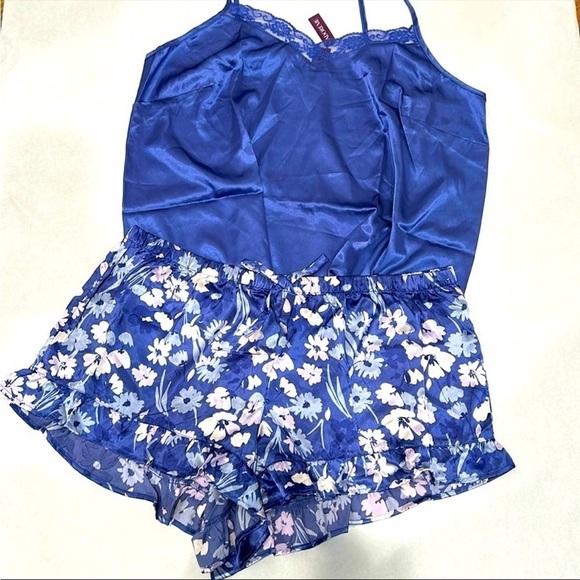 Adore Me Luana Plus Iris Print purple pajama set satin shorts tank 1x new w tags - Picture 1 of 10